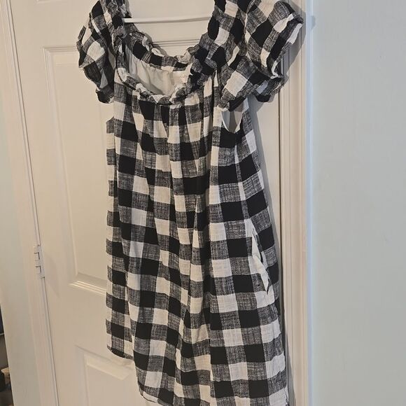 Corey Lynn Calter Black and White Dress - Picture 4 of 10